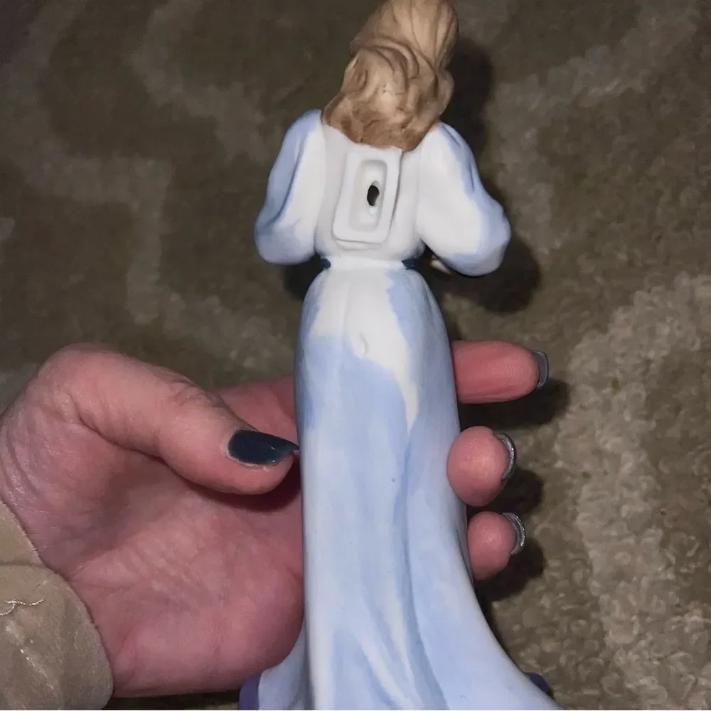 Thomas Kinkade Heaven's Melody Figurine